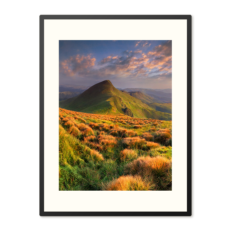 Poster in Lijst Zomerzonsopgang over de HeuvelsPPoster in Lijst Harmonie in Heuvellandschap