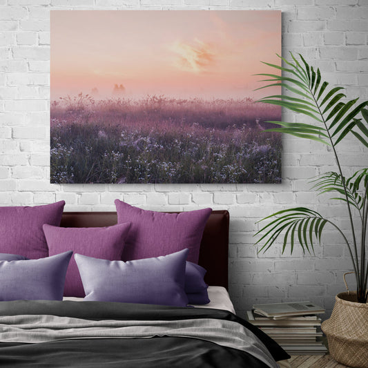 Schilderij Betoverende Bloemenveld bij Zomerzonsopgang